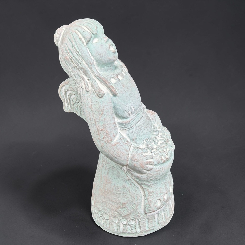Isabel Bloom Girl‎ Angel with Flower Basket Concrete Sculpture Figurine 1986